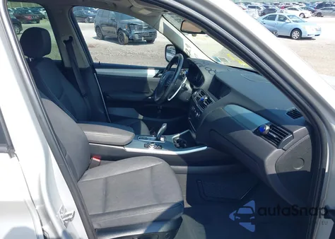 2014 BMW X3 xDrive28I z USA, uszkodzony, nr VIN 5UXWX9C55E0D23129